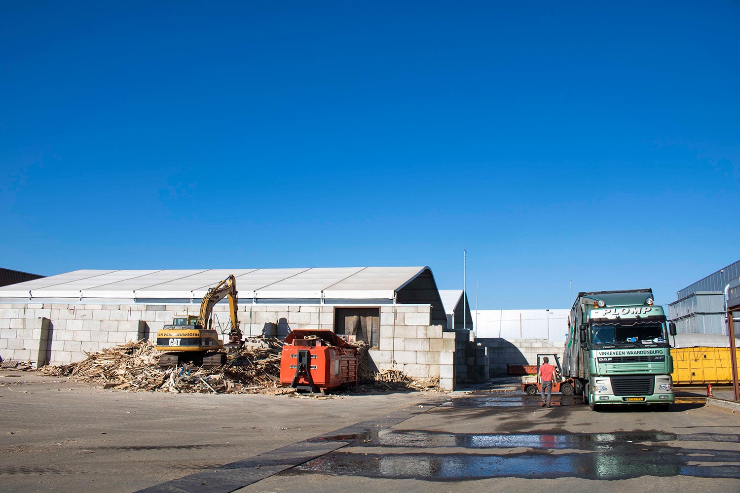 Overkappingen als extra opslagcapaciteit Bio Dry BV