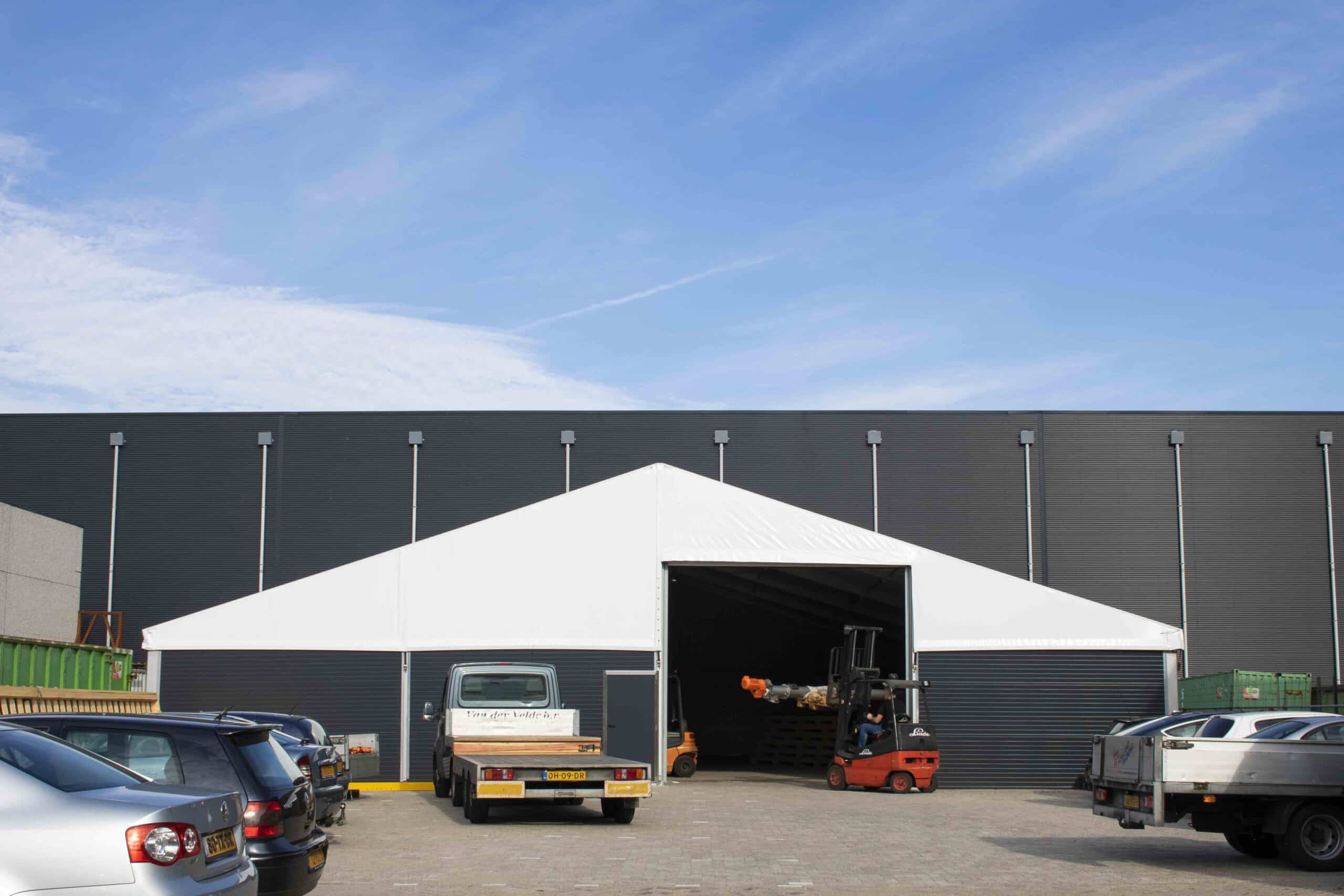 Gevelaanzicht tenthal voor Tanis Confectionery