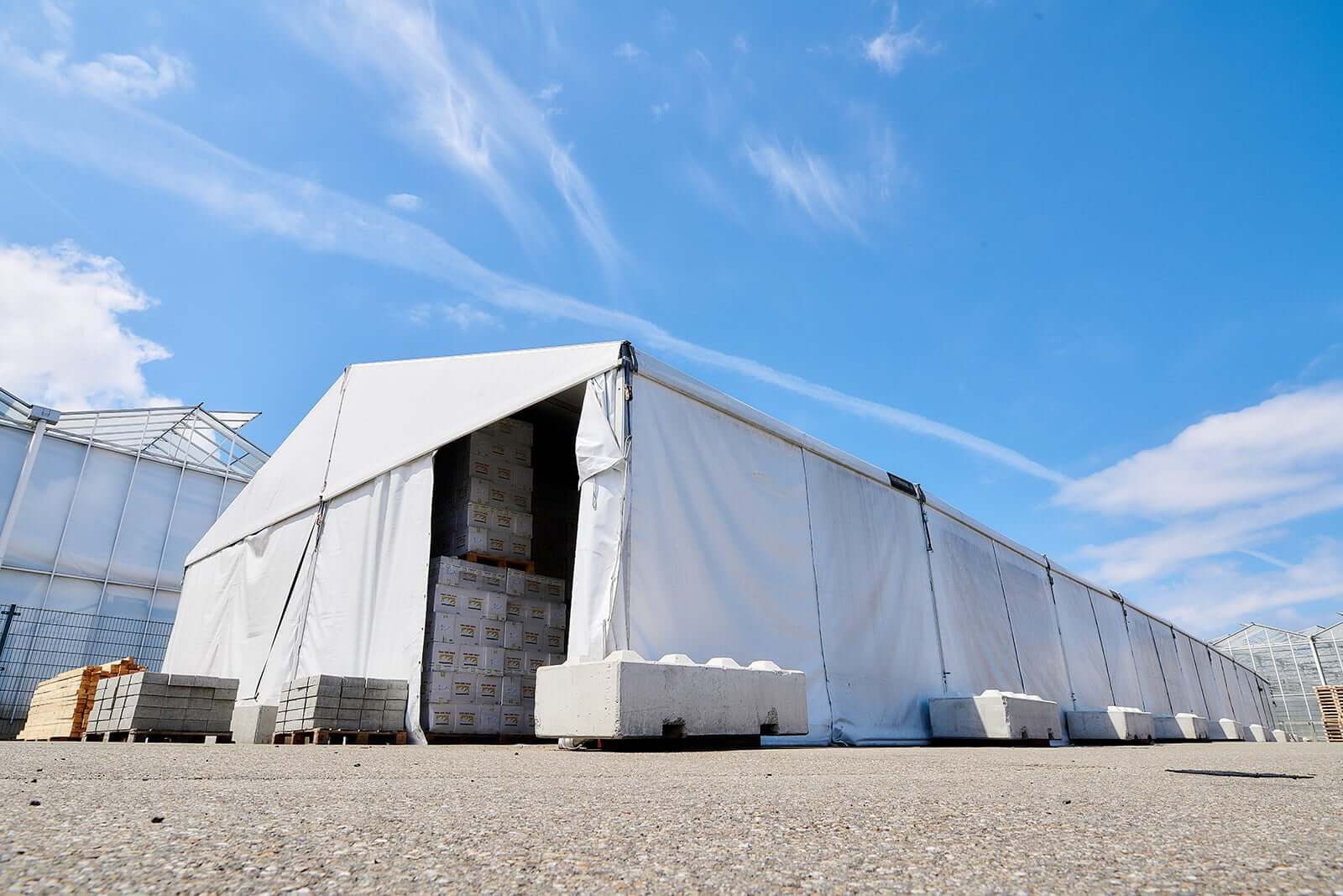 Non-insulated tent hall for Valk Horti Systems