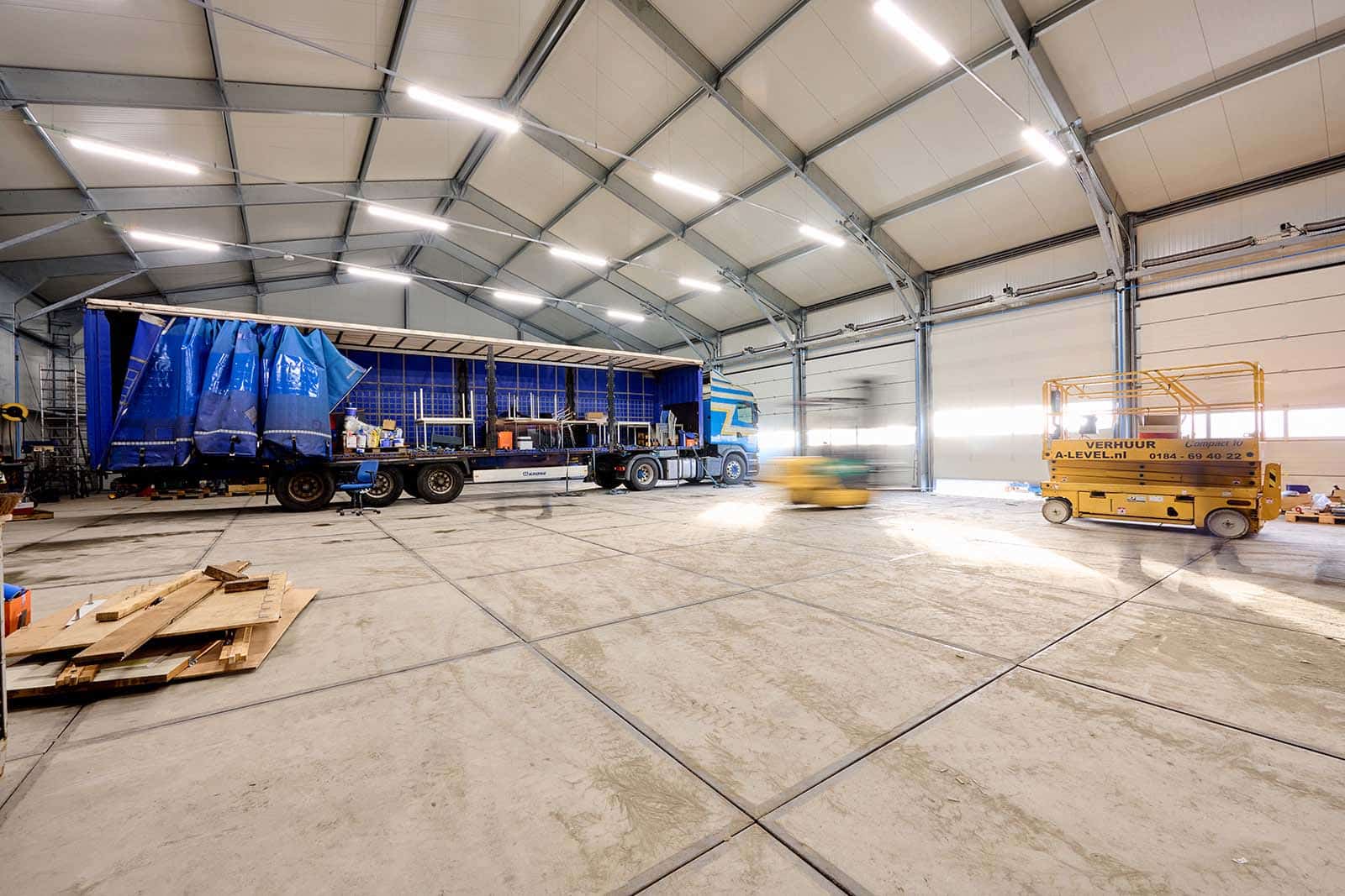 Binnenzijde Flexhal als logistieke oplossing voor Wemmers Transport