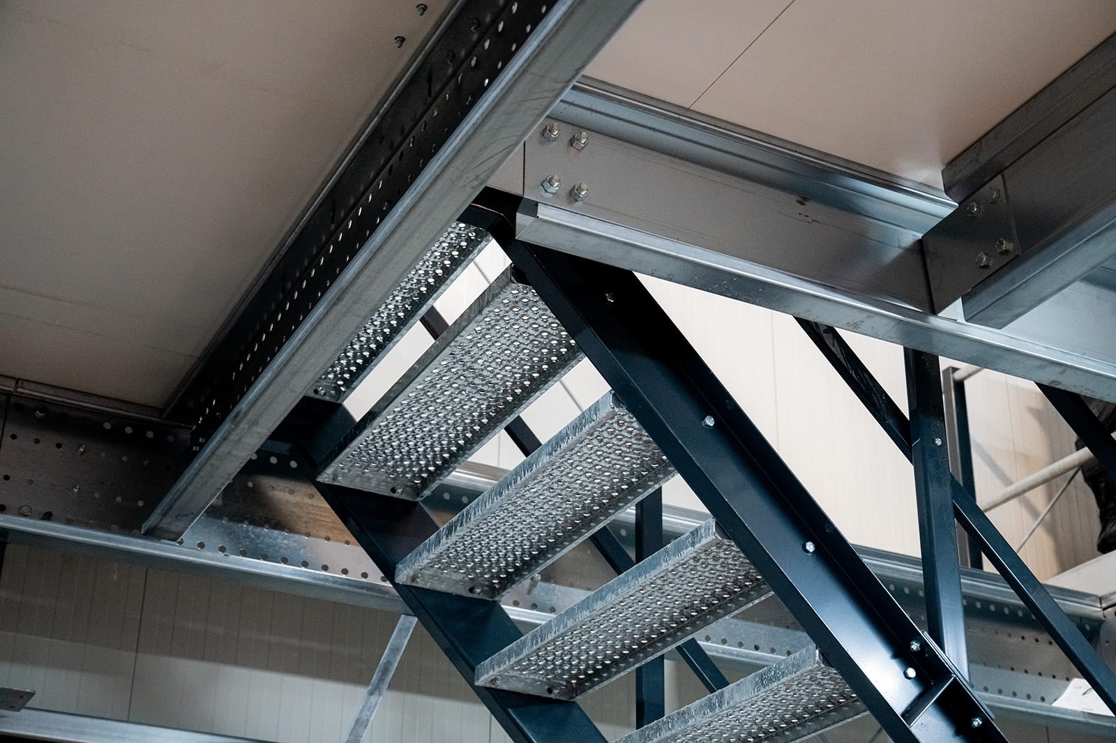 Details constructie trap en tweede verdieping Flexhal Leliveld