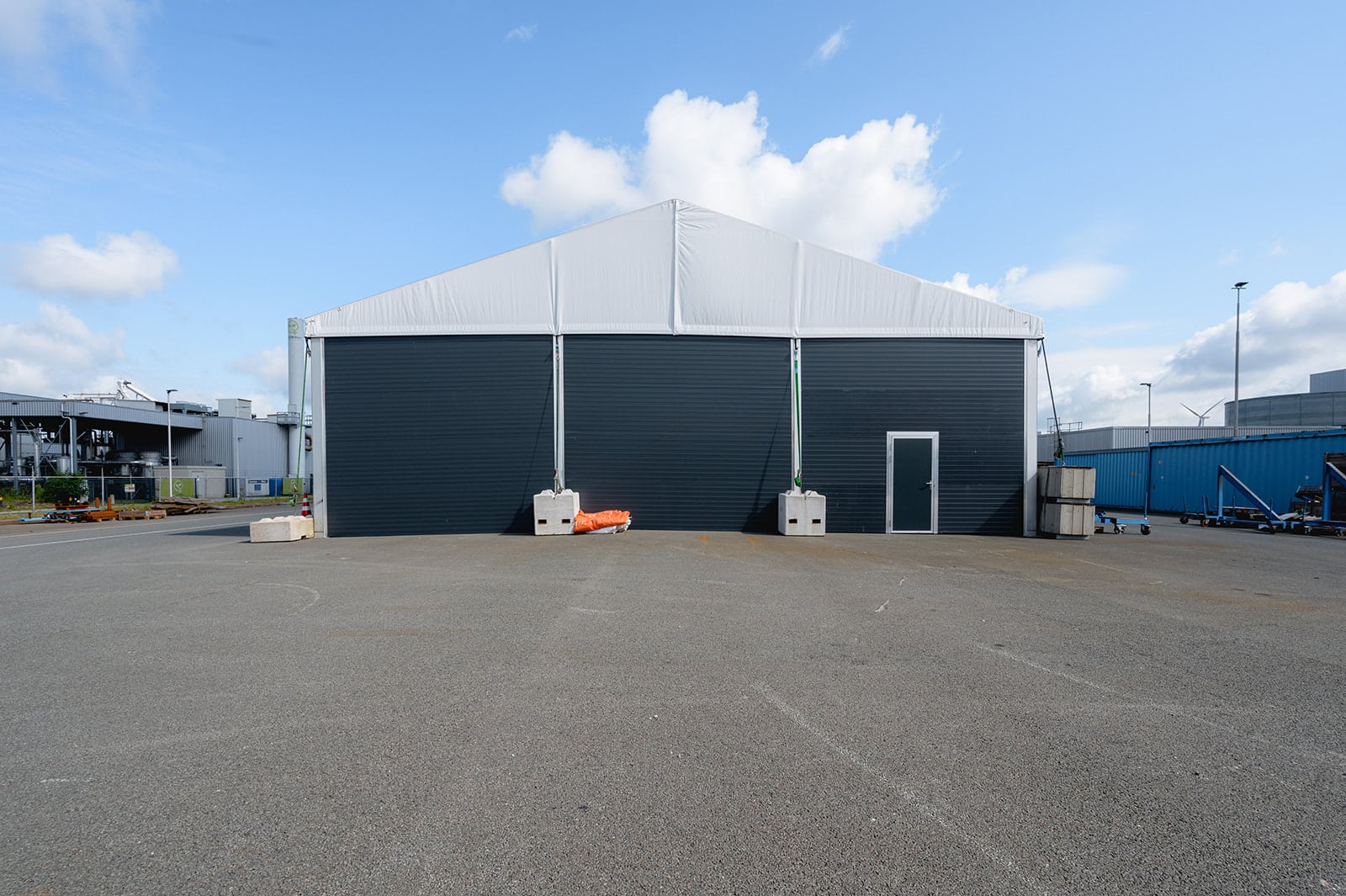 Gevelaanzicht tenthal AEB Amsterdam