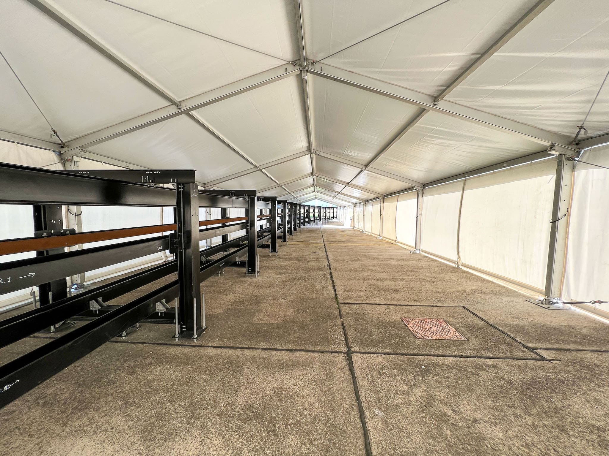 Protection for team Delft Hyperloop demonstrations in Zurich