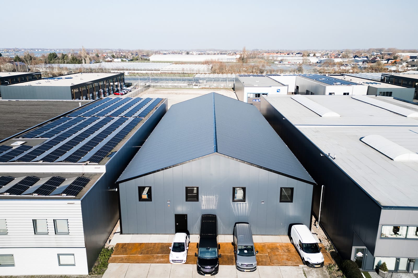 Voorzijde Flexhal 20 meter breed voor Thijs Standbouw